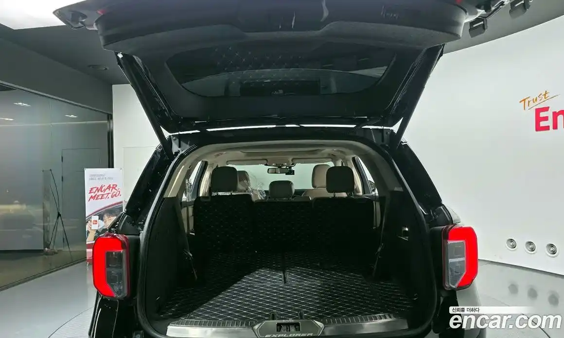 Ford Explorer 2022 2.3 Автомат в Москве № 170912, фото 18