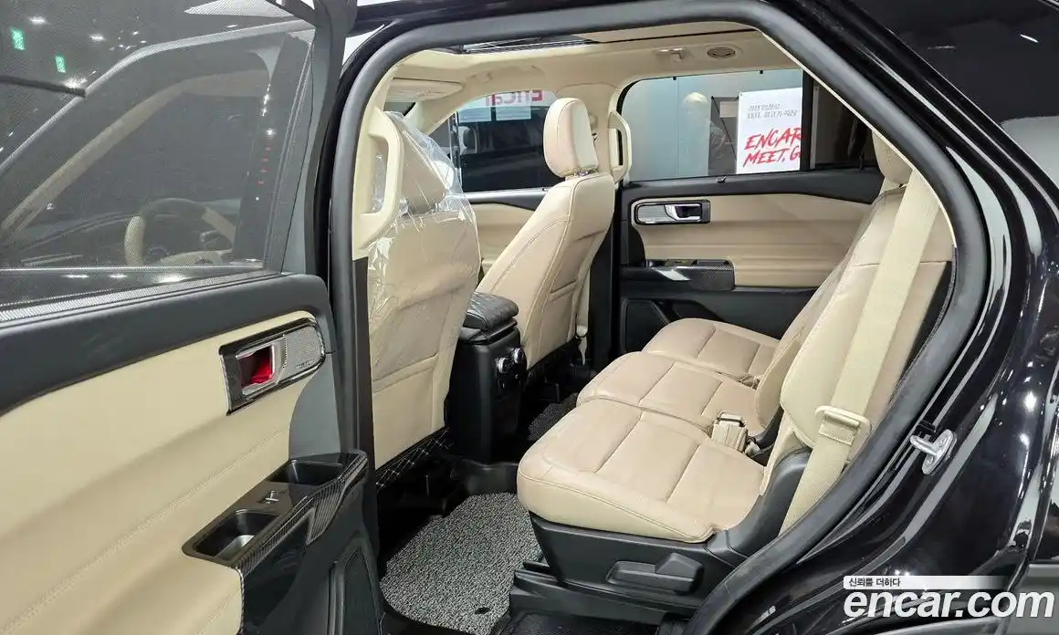 Ford Explorer 2022 2.3 Автомат в Москве № 170912, фото 9