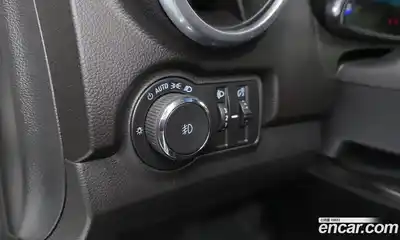 Chevrolet Trax 2014 1.4 Автомат в Москве № 174799, миниатюра 5