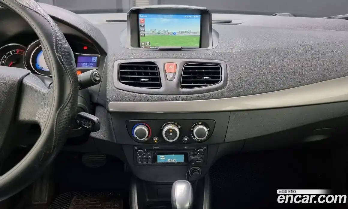 Renault SM3 2015 1.6 Автомат в Москве № 182812, фото 5