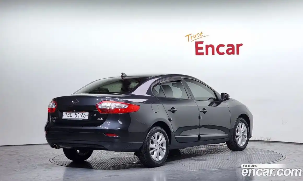 Renault SM3 2015 1.6 Автомат в Москве № 182812, фото 6