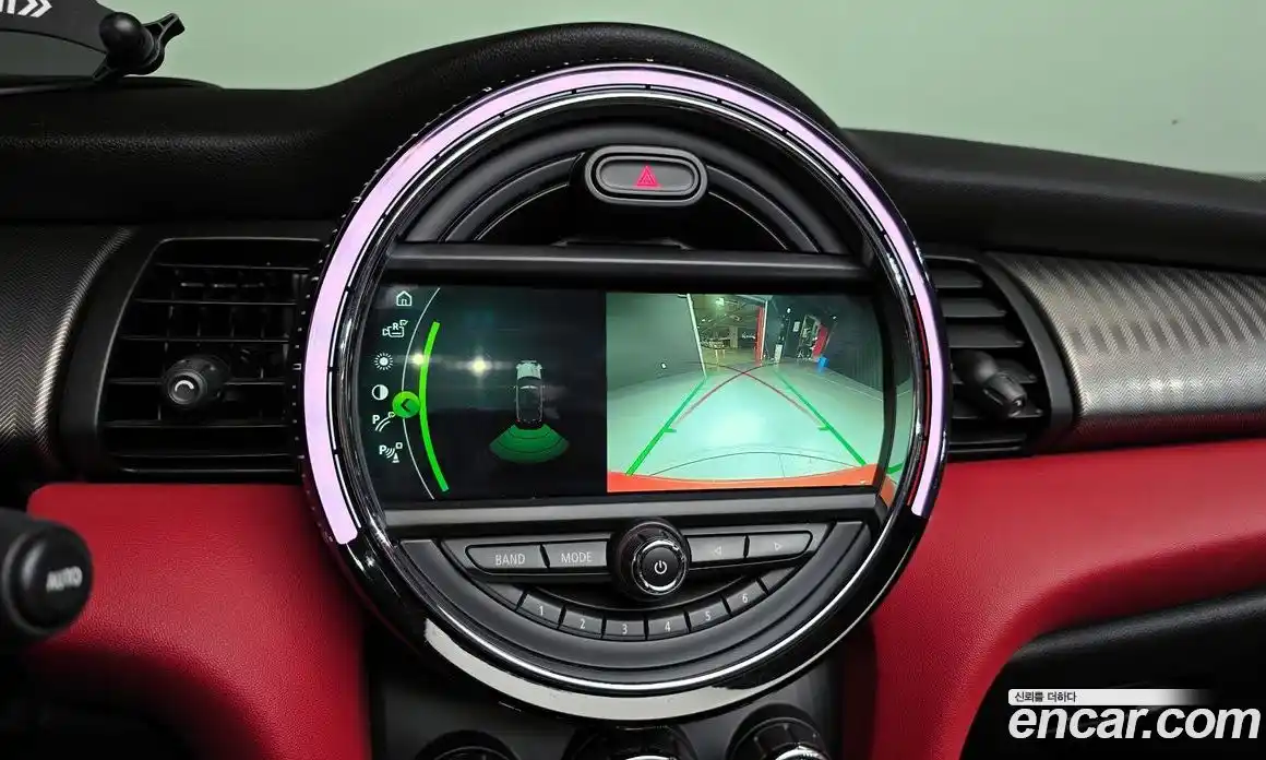 Mini Cooper Convertible 2019 2.0 Автомат в Москве № 186380, фото 15