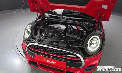 Mini Cooper Convertible 2019 2.0 Автомат в Москве № 186380, миниатюра 9
