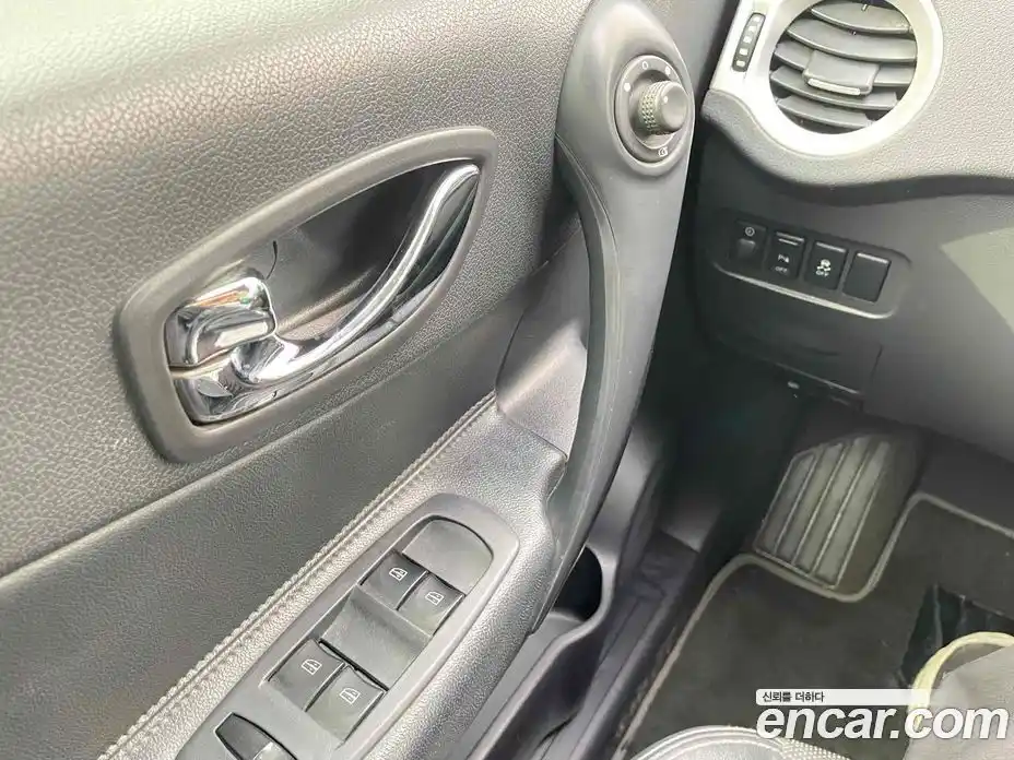 Renault QM5 2015 2.0 Автомат в Москве № 186701, фото 18