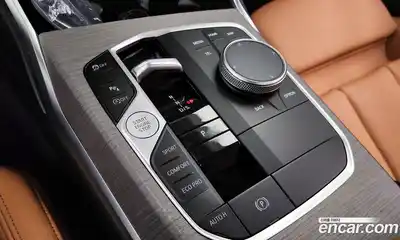 BMW 3-Series 2025 2.0 Автомат в Москве № 187245, миниатюра 12