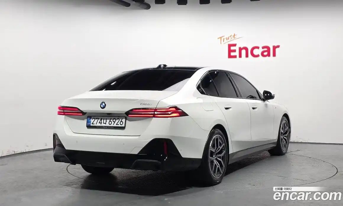 BMW 5-Series 2025 2.0 Автомат в Москве № 187499, фото 12