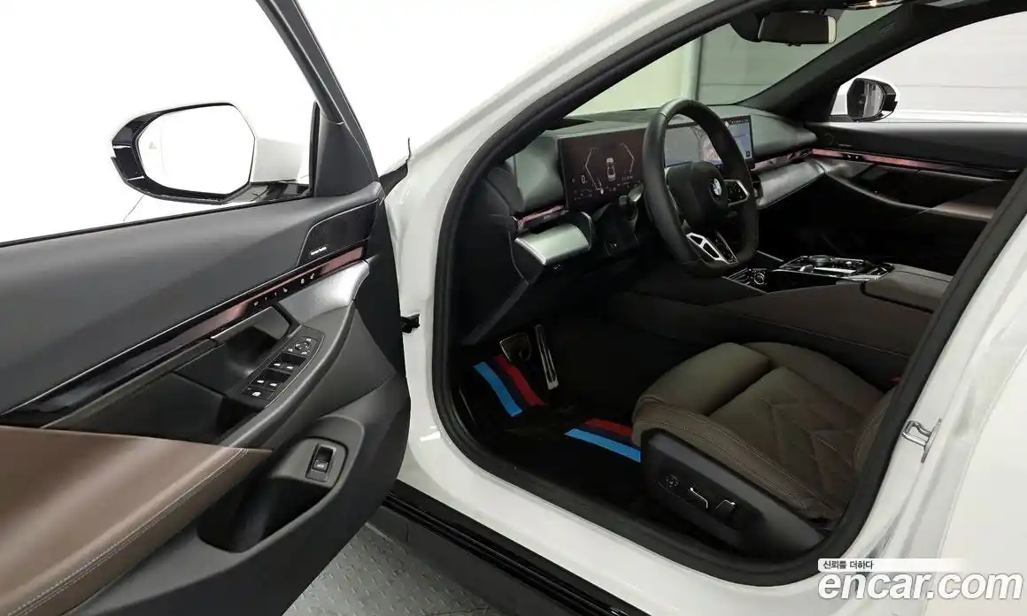 BMW 5-Series 2025 2.0 Автомат в Москве № 187499, фото 18