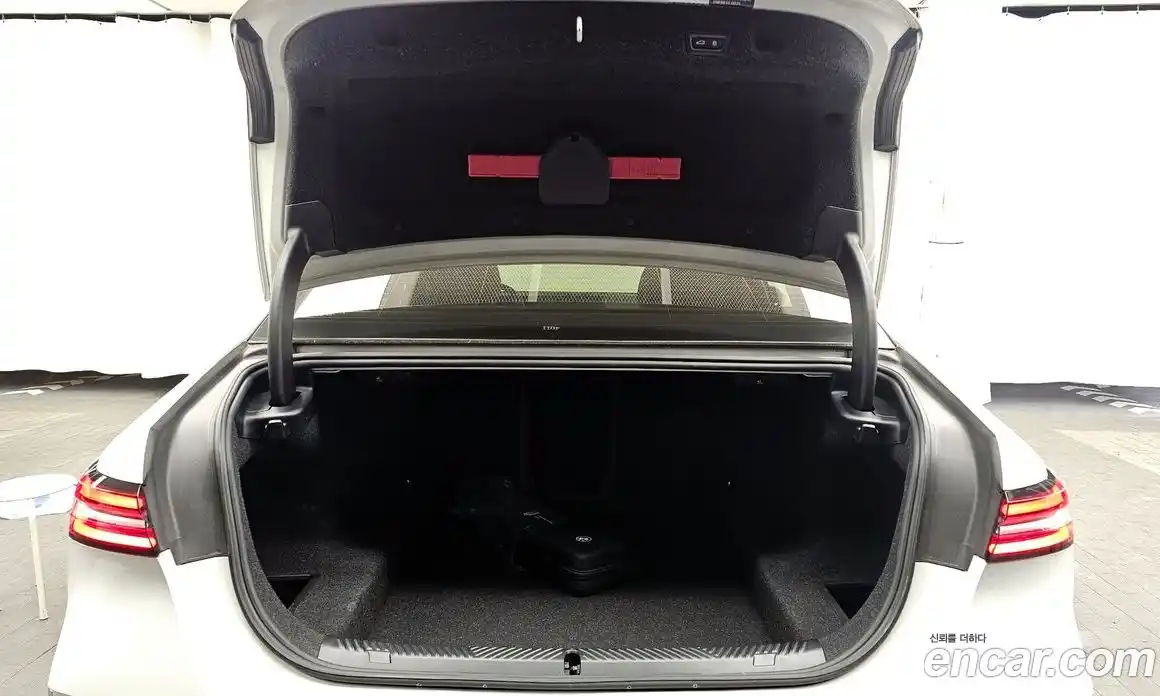 BMW 5-Series 2024 2.0 Автомат в Москве № 187512, фото 9