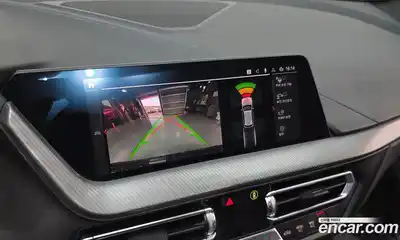 BMW 1-Series 2023 2.0 Автомат в Москве № 187978, миниатюра 9