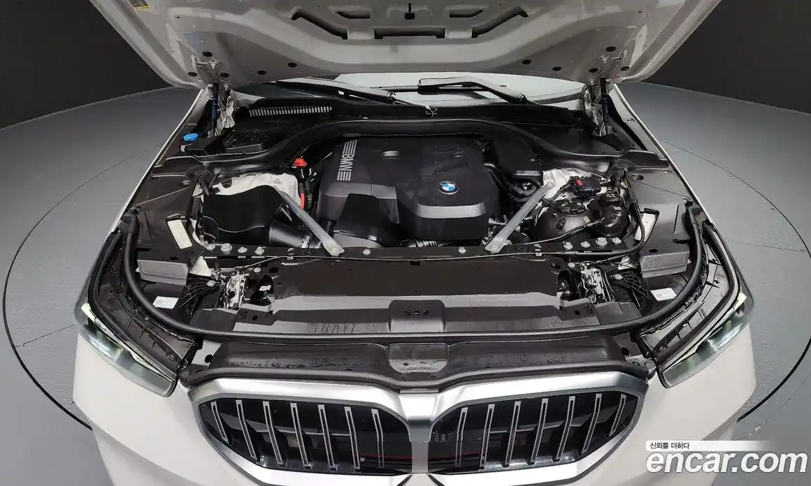 BMW 5-Series 2024 2.0 Автомат в Москве № 189116, фото 4