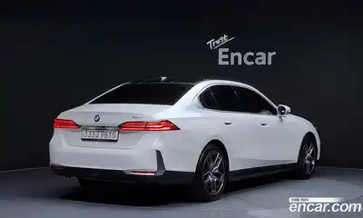 BMW 5-Series 2024 2.0 Автомат в Москве № 189116, миниатюра 5