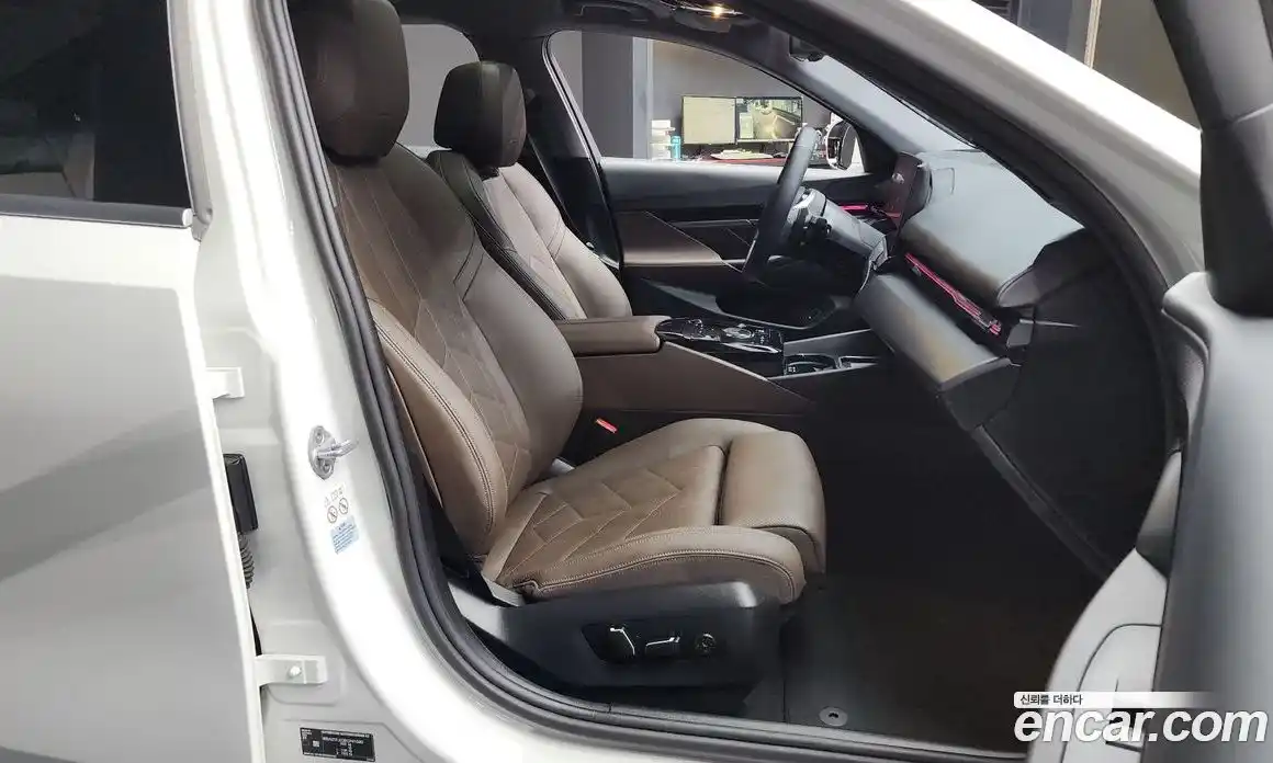 BMW 5-Series 2024 2.0 Автомат в Москве № 189116, фото 10