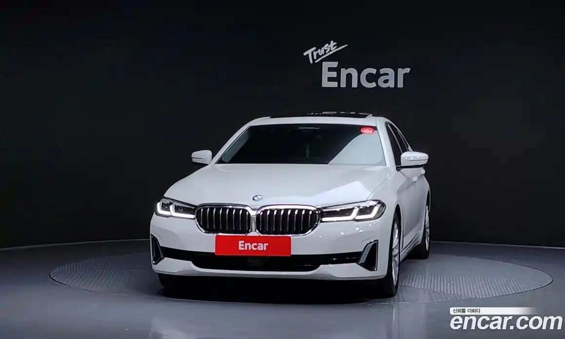 BMW 5-Series 2023 2.0 Автомат в Москве № 189324, фото 4