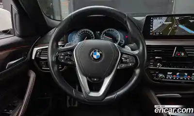 BMW 5-Series 2018 2.0 Автомат в Москве № 193309, миниатюра 11