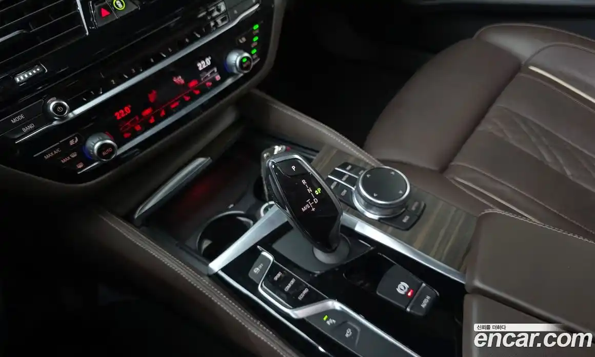 BMW 5-Series 2018 2.0 Автомат в Москве № 193309, фото 13