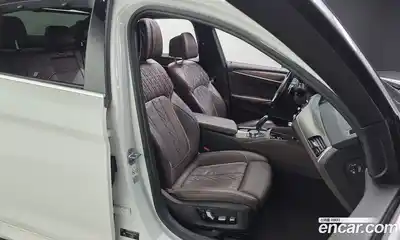 BMW 5-Series 2018 2.0 Автомат в Москве № 193309, миниатюра 8