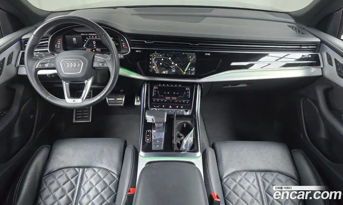 Audi Q8 2023 3.0 Автомат в Москве № 196346, фото 17