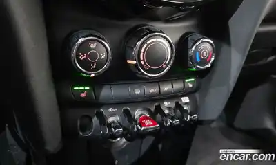 Mini Cooper 2022 1.5 Автомат в Москве № 197008, миниатюра 11