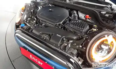 Mini Cooper 2022 1.5 Автомат в Москве № 197008, миниатюра 2