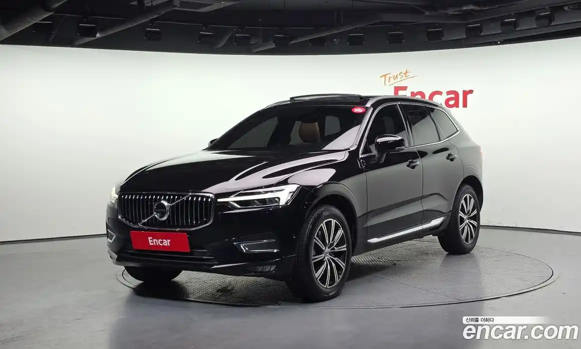 Volvo XC60 2020 2.0 Автомат в Москве № 197102, фото 11