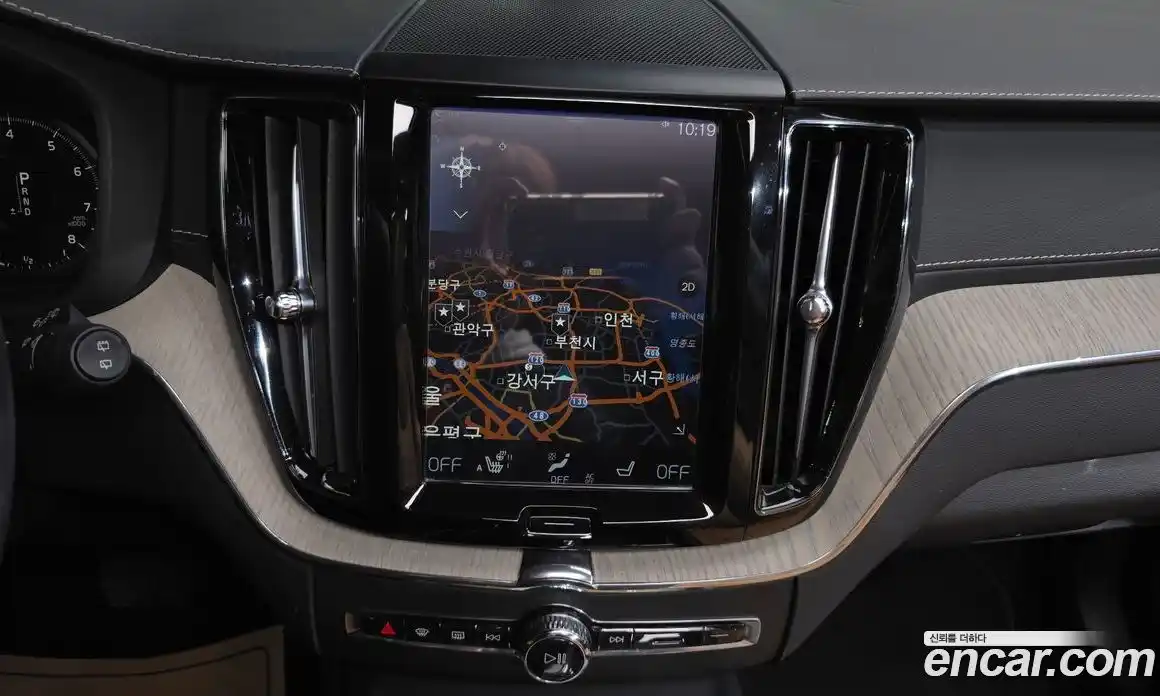 Volvo XC60 2020 2.0 Автомат в Москве № 197102, фото 12