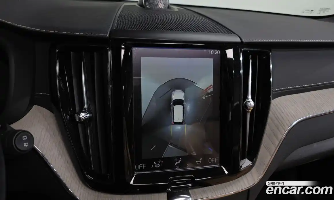 Volvo XC60 2020 2.0 Автомат в Москве № 197102, фото 8