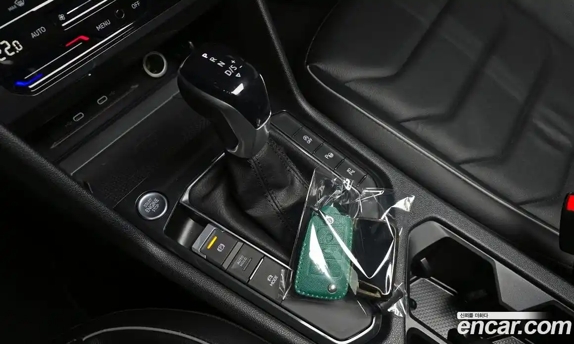 Volkswagen Tiguan 2023 2.0 Автомат в Москве № 198949, фото 20