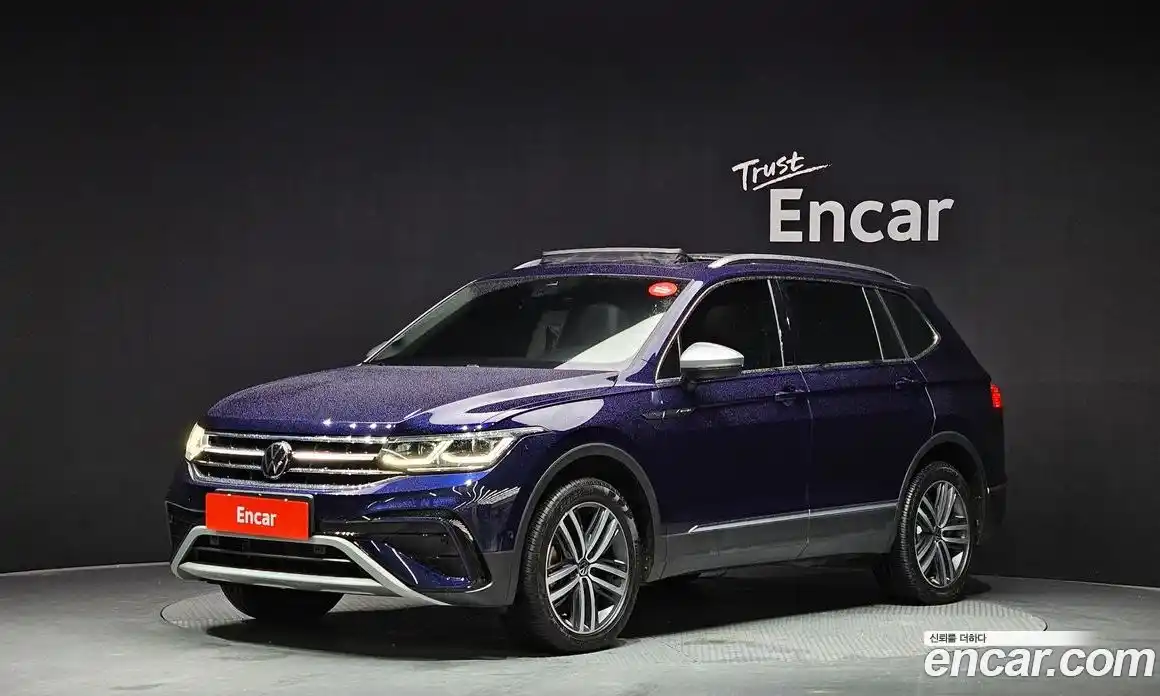 Volkswagen Tiguan 2023 2.0 Автомат в Москве № 198990, фото 13