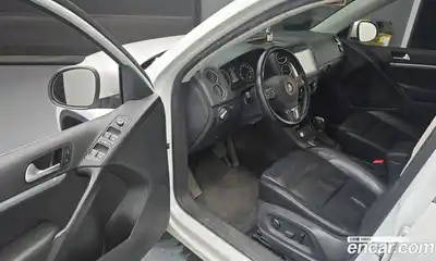 Volkswagen Tiguan, 2015