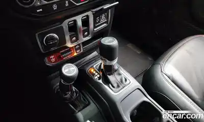 Jeep Wrangler 2023 2.0 Автомат в Москве № 199417, миниатюра 2