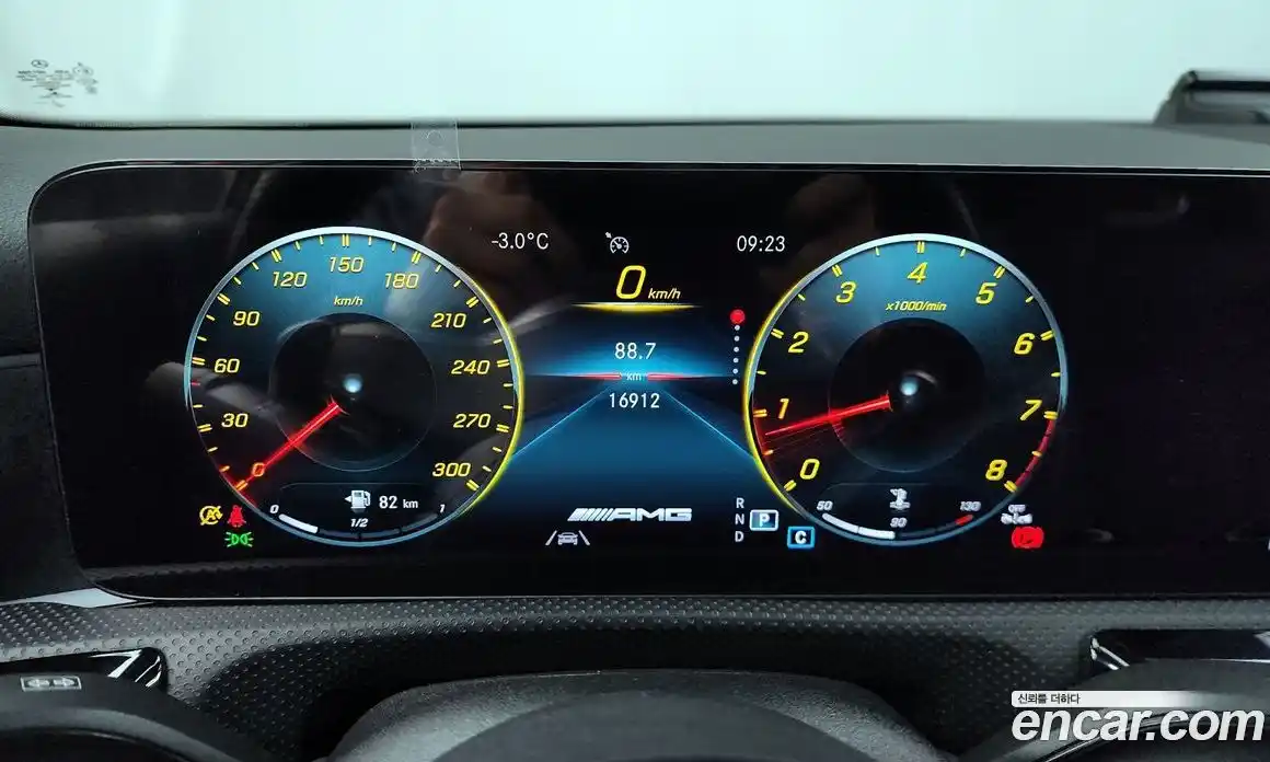 Mercedes-Benz A-Class 2023 2.0 Автомат в Москве № 203499, фото 15