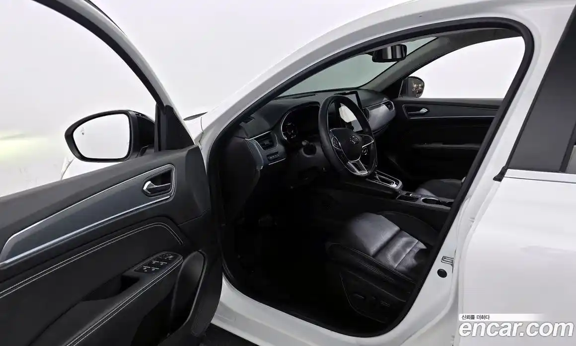 Renault XM3 2022 1.3 Автомат в Москве № 204957, фото 4