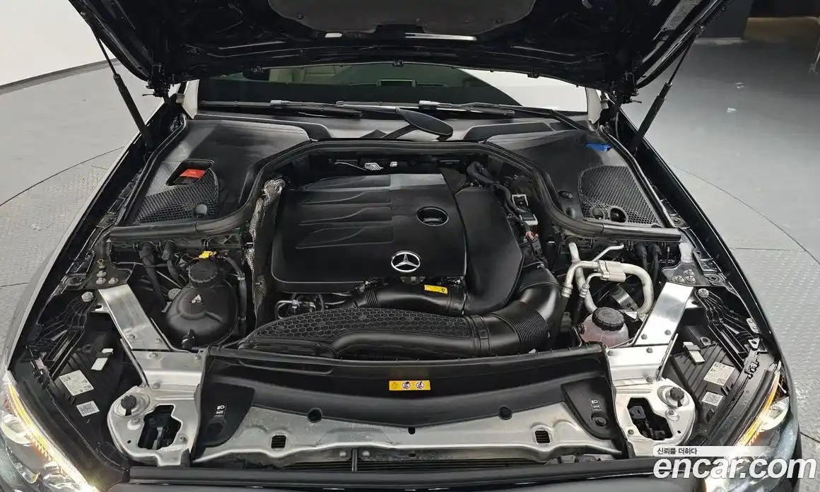 Mercedes-Benz E-Class 2023 2.0 Автомат в Москве № 206839, фото 5