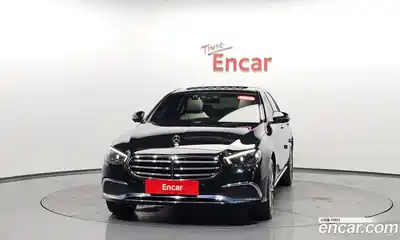 Mercedes-Benz E-Class 2023 2.0 Автомат в Москве № 206839, миниатюра 7