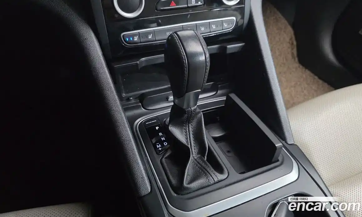 Renault SM6 2016 1.6 Автомат в Москве № 208918, фото 4