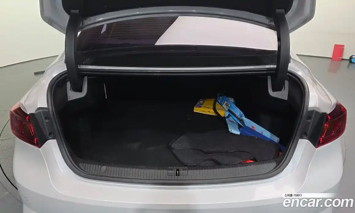 Renault SM6 2016 1.6 Автомат в Москве № 208918, фото 7