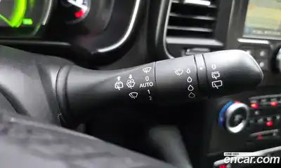 Renault QM6 2017 2.0 Автомат в Москве № 209181, миниатюра 10