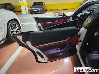 Porsche Taycan, 2023