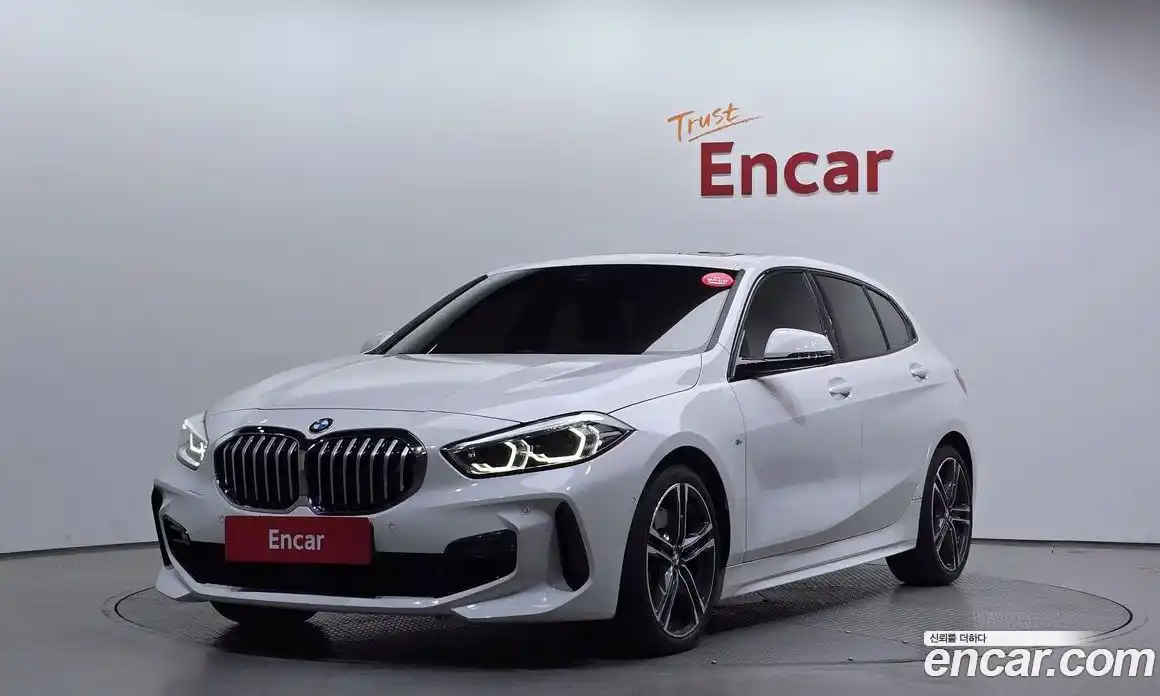 BMW 1-Series 2024 2.0 Автомат в Москве № 210273, фото 14