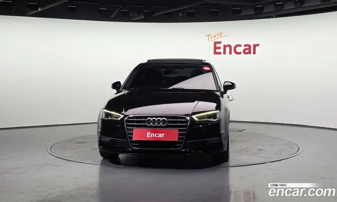 Audi A3 2015 1.6 Автомат в Москве № 212555, фото 3