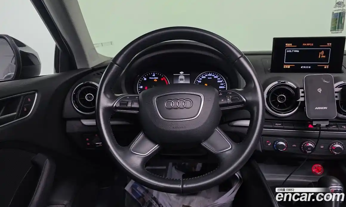 Audi A3 2015 1.6 Автомат в Москве № 212555, фото 6