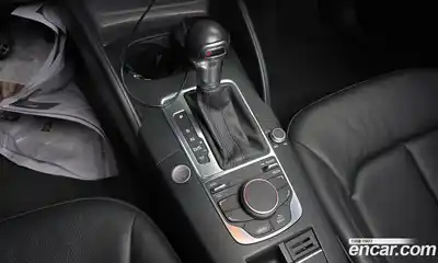 Audi A3 2015 1.6 Автомат в Москве № 212555, миниатюра 8