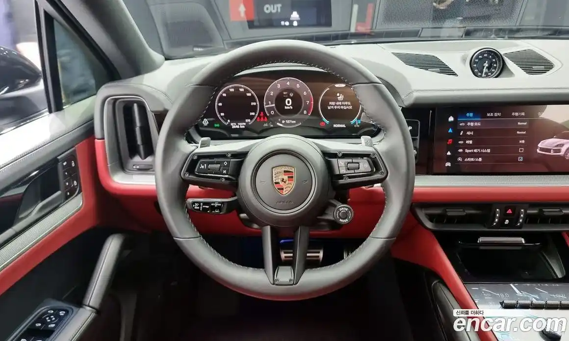 Porsche Cayenne 2024 3.0 Автомат в Москве № 212910, фото 17