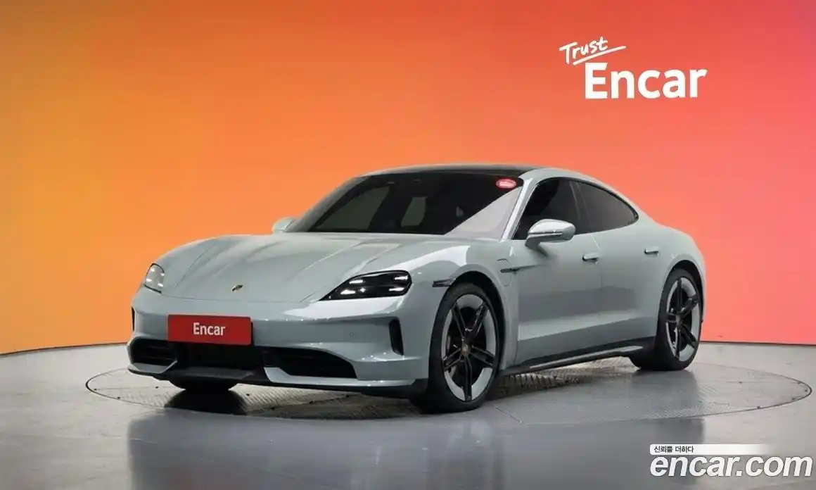 Porsche Taycan 2025 0.1 Автомат в Москве № 212951, фото 16