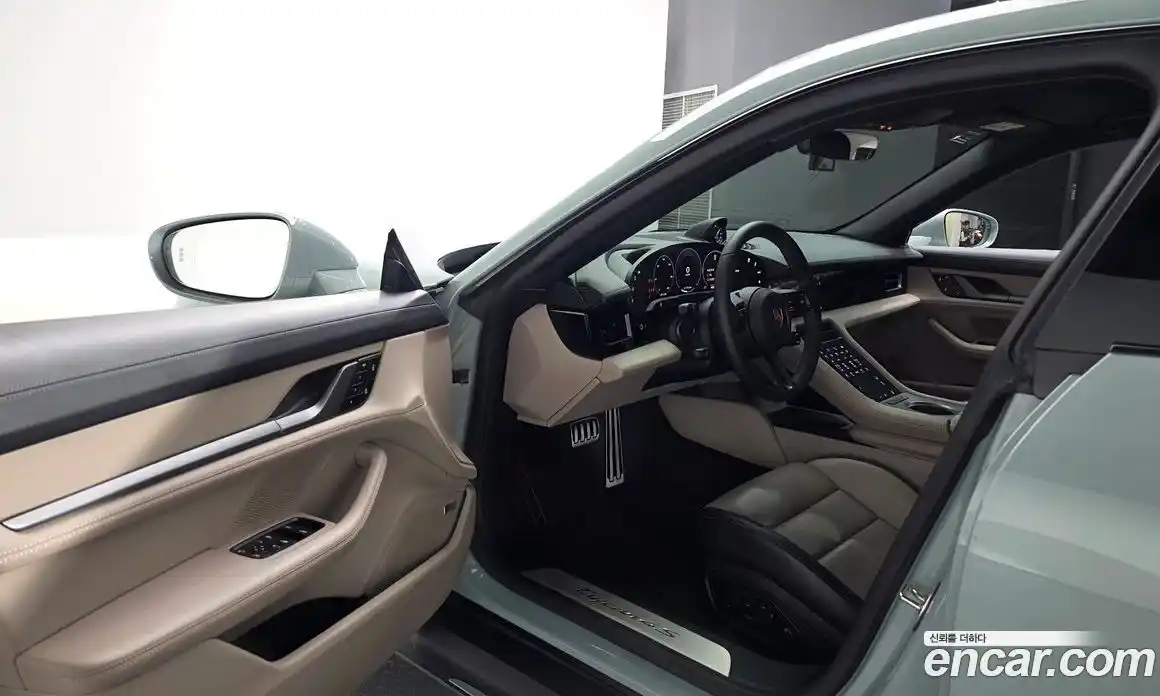 Porsche Taycan 2025 0.1 Автомат в Москве № 212951, фото 20