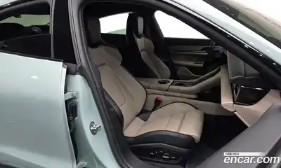 Porsche Taycan 2025 0.1 Автомат в Москве № 212951, миниатюра 10