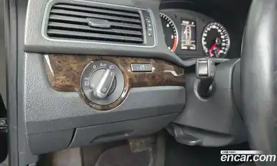 Volkswagen Passat 2015 2.0 Автомат в Москве № 214932, миниатюра 4