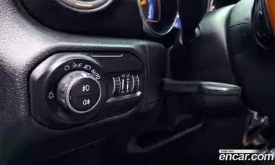 Jeep Wrangler 2020 2.0 Автомат в Москве № 215440, миниатюра 6