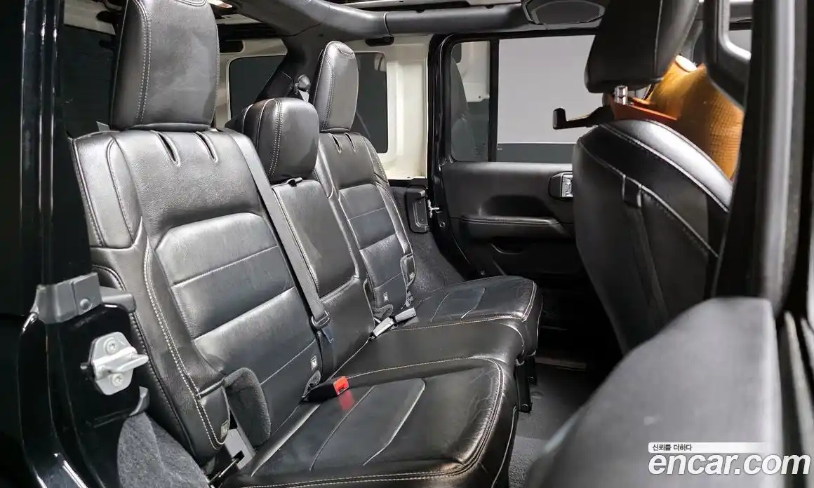 Jeep Wrangler 2020 2.0 Автомат в Москве № 215440, фото 7