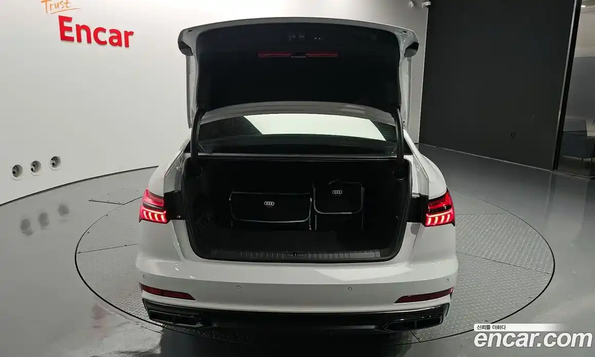 Audi A6 2020 2.0 Автомат в Москве № 219905, фото 14